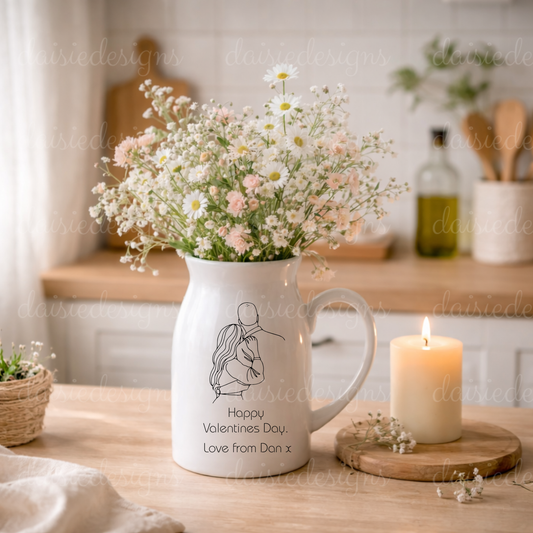 Couple line drawing vase