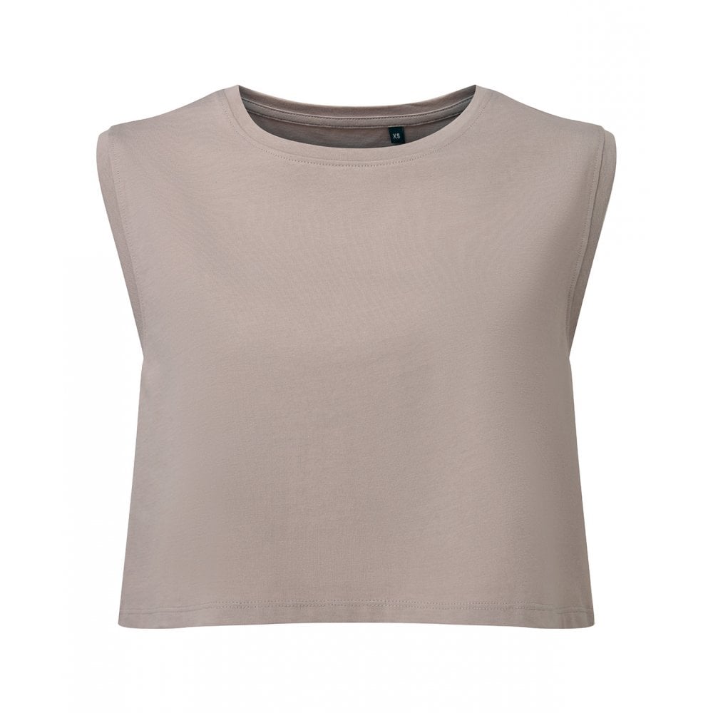 BOXY TEE.